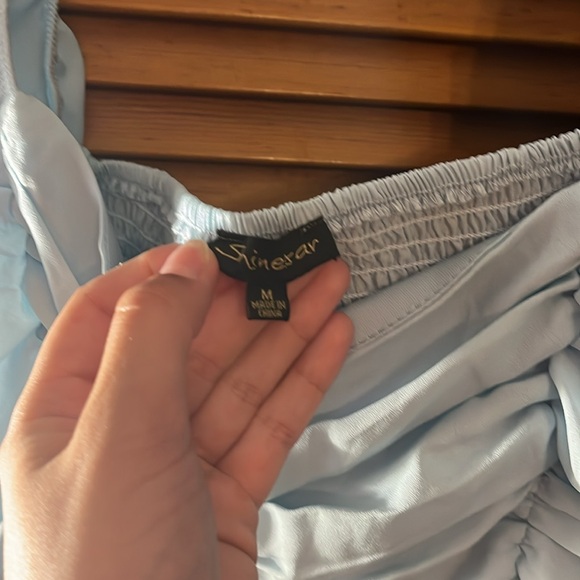 Blue formal top - Picture 3 of 4